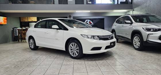 HONDA CIVIC 1.8 LXS 16V FLEX 4P MANUAL